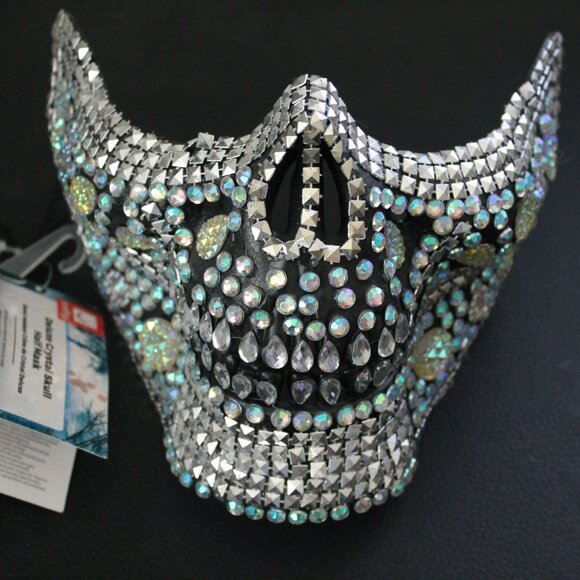 Deluxe Crystal Skull Half Face Mask - Picture 1 of 2